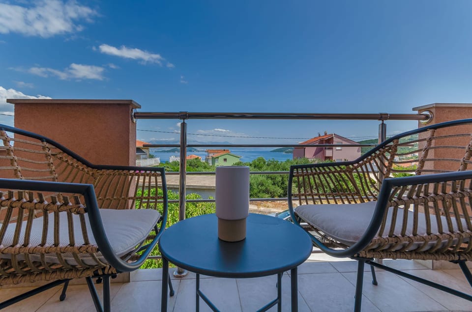 Apartment (A1) | Water view