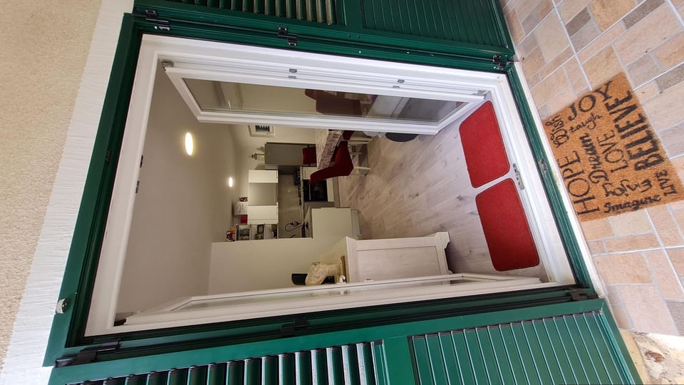 House | Terrace/patio