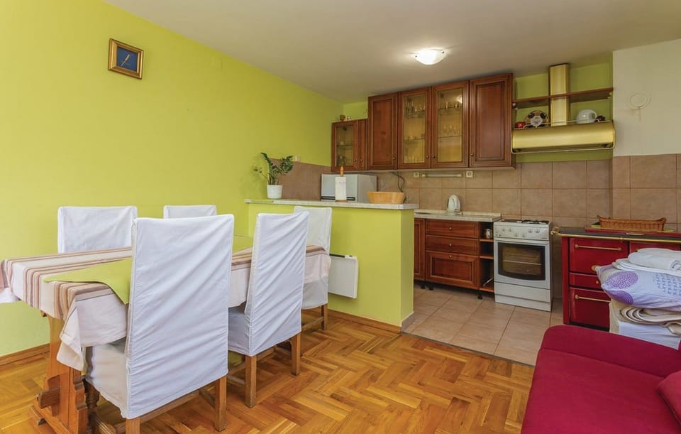 House | Private kitchen | Espresso maker, fridge, microwave, oven