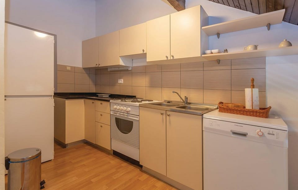House | Private kitchen | Espresso maker, fridge, microwave, oven