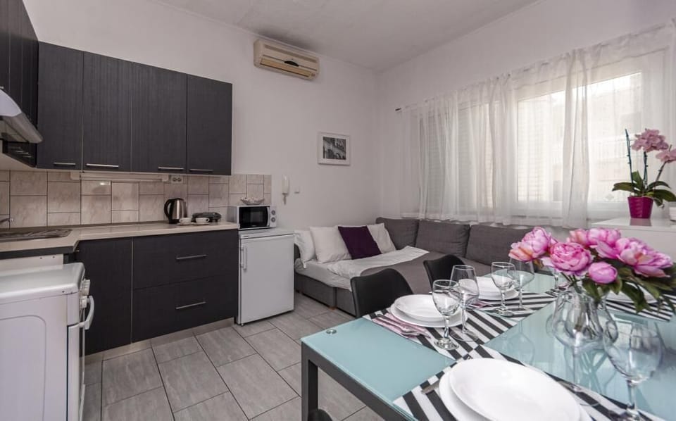 Apartment (A1) | Living room