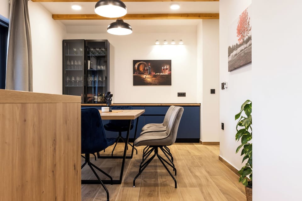 House | Private kitchen | Espresso maker, fridge, microwave, oven
