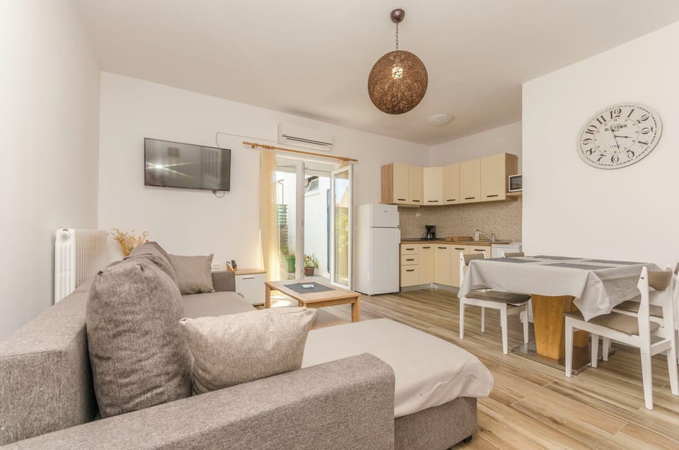 House | Living room