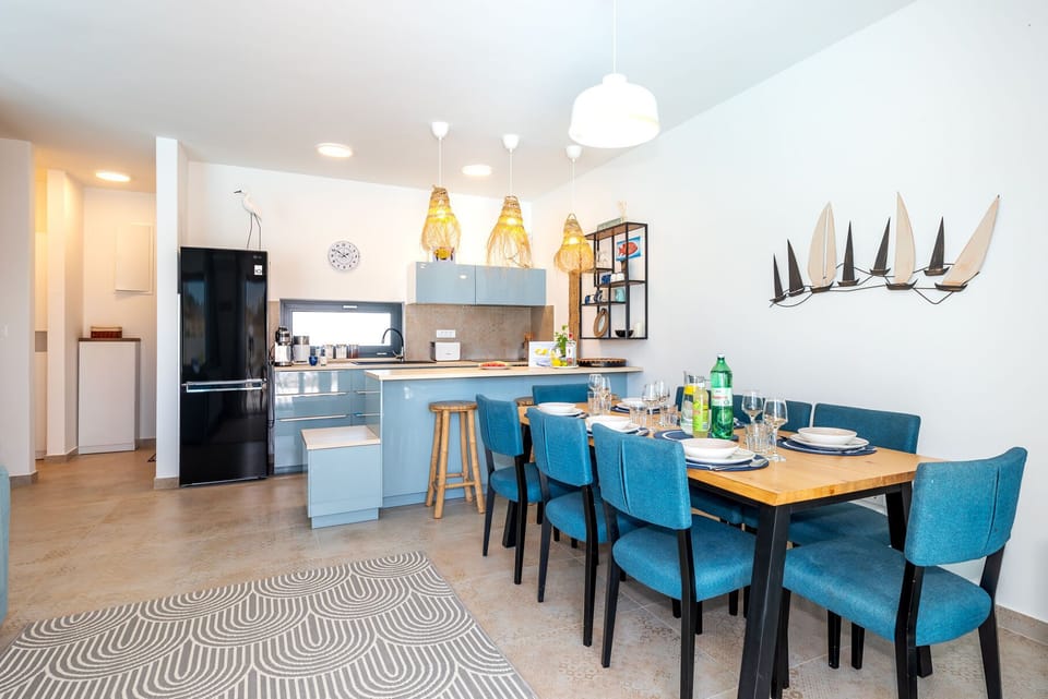 Villa | Private kitchen | Fridge, oven, dishwasher, electric kettle