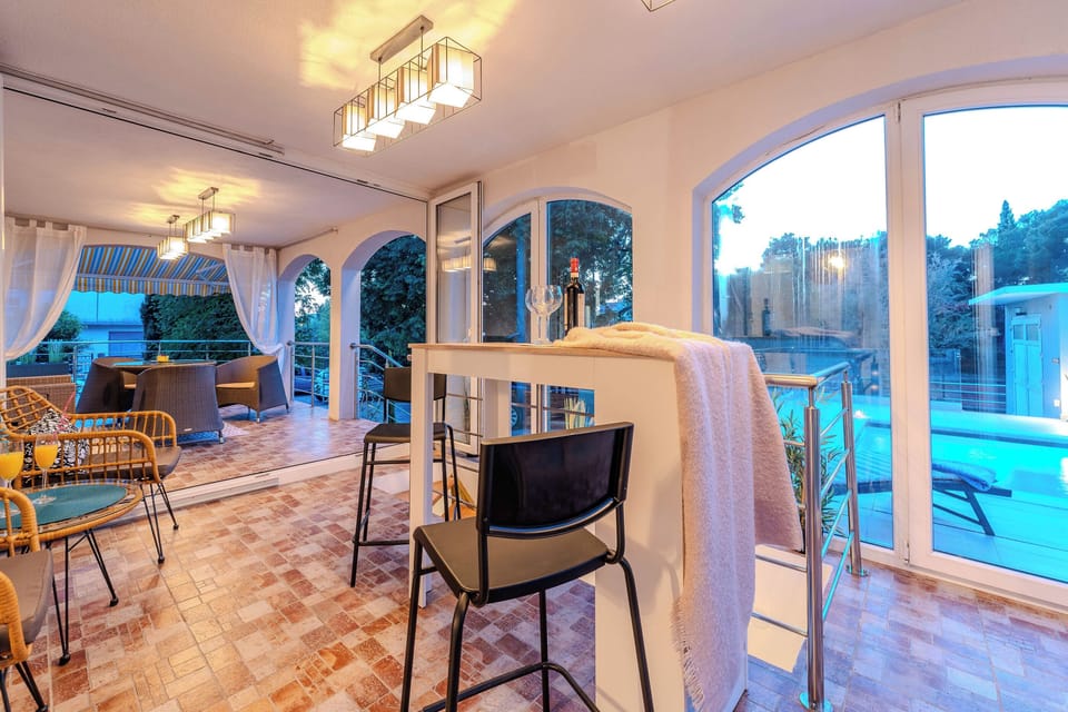 Villa | Terrace/patio