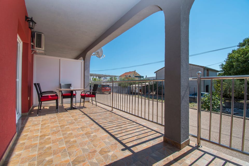 Apartment (A1) | Terrace/patio