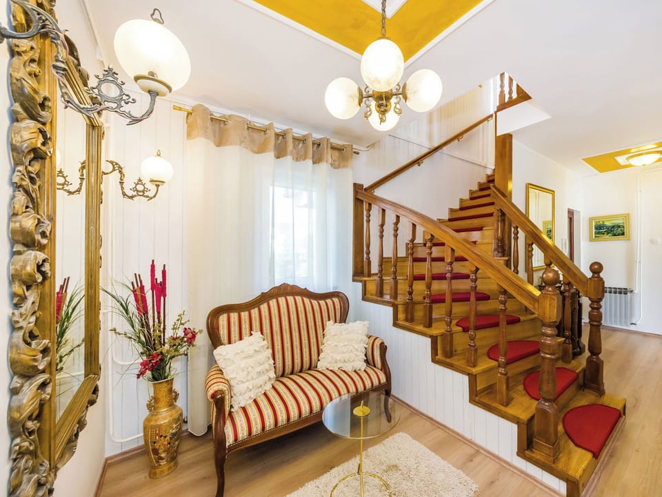 Villa | Staircase