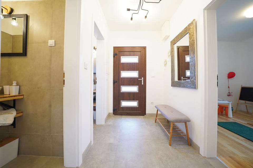 Villa | Hallway