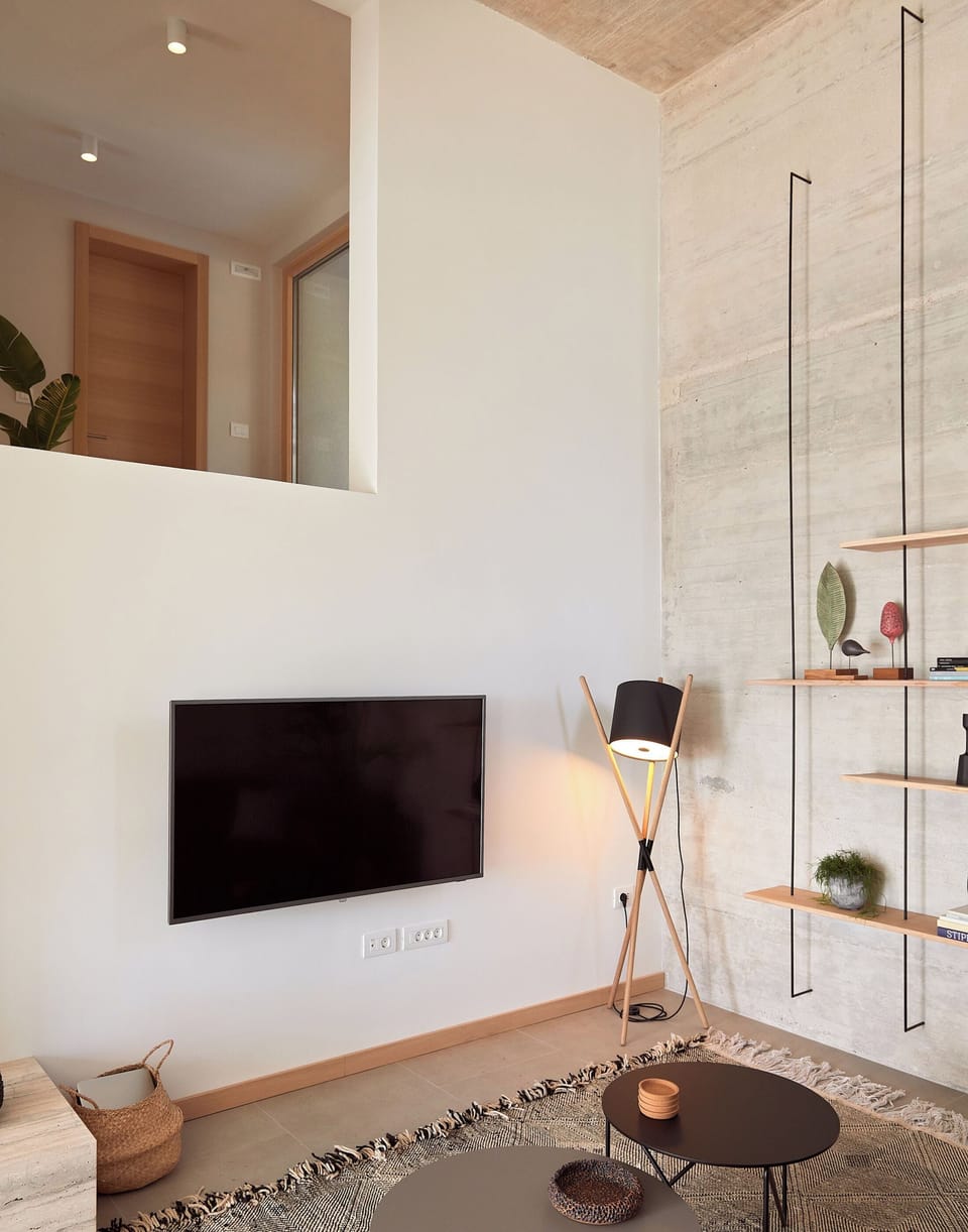Villa | Television