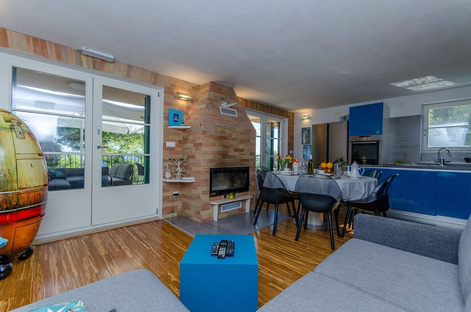 Villa | Living room