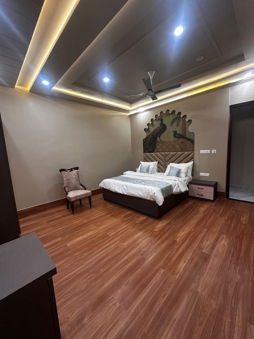 Superior Double Room | Egyptian cotton sheets, premium bedding, down comforters