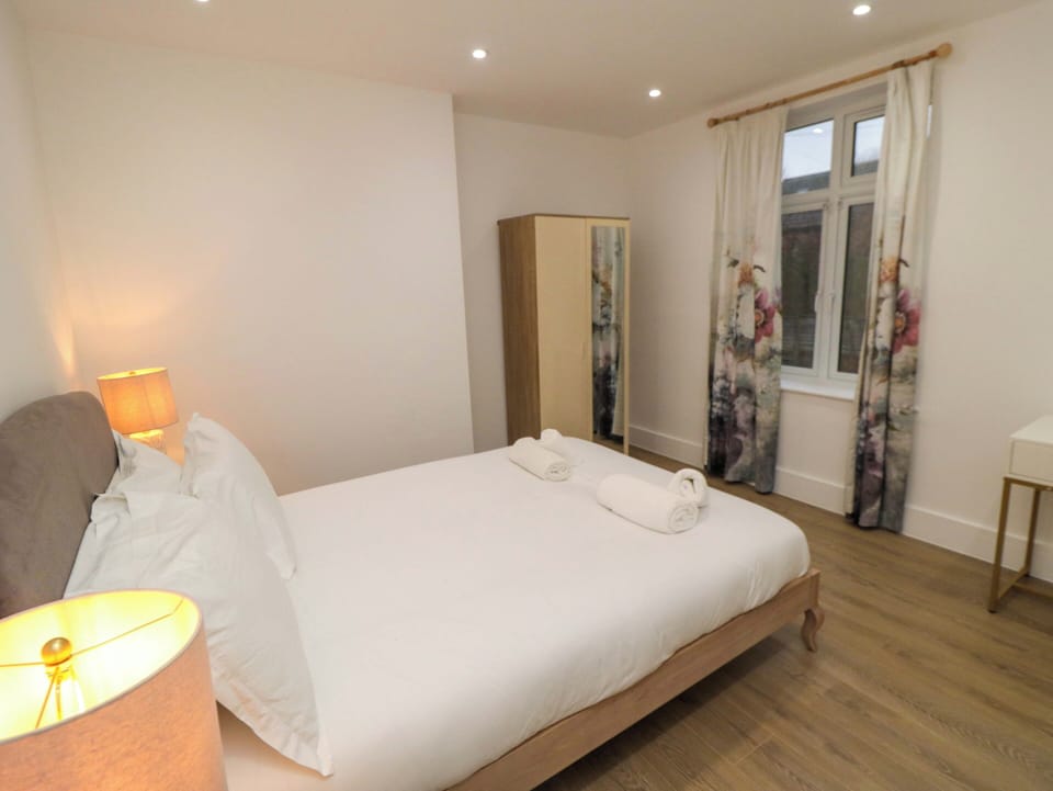 Beachwalk Villa 2 Cottage in England