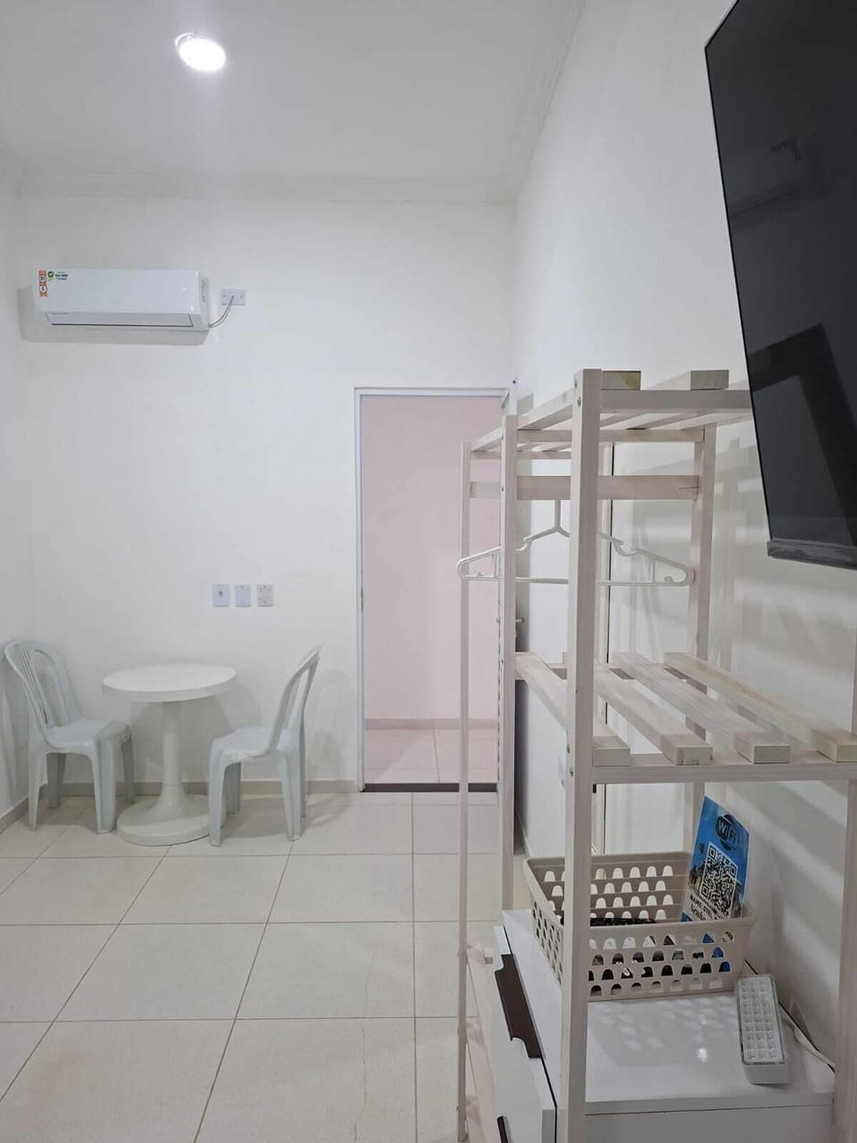 Classic Twin Room | Free WiFi, bed sheets