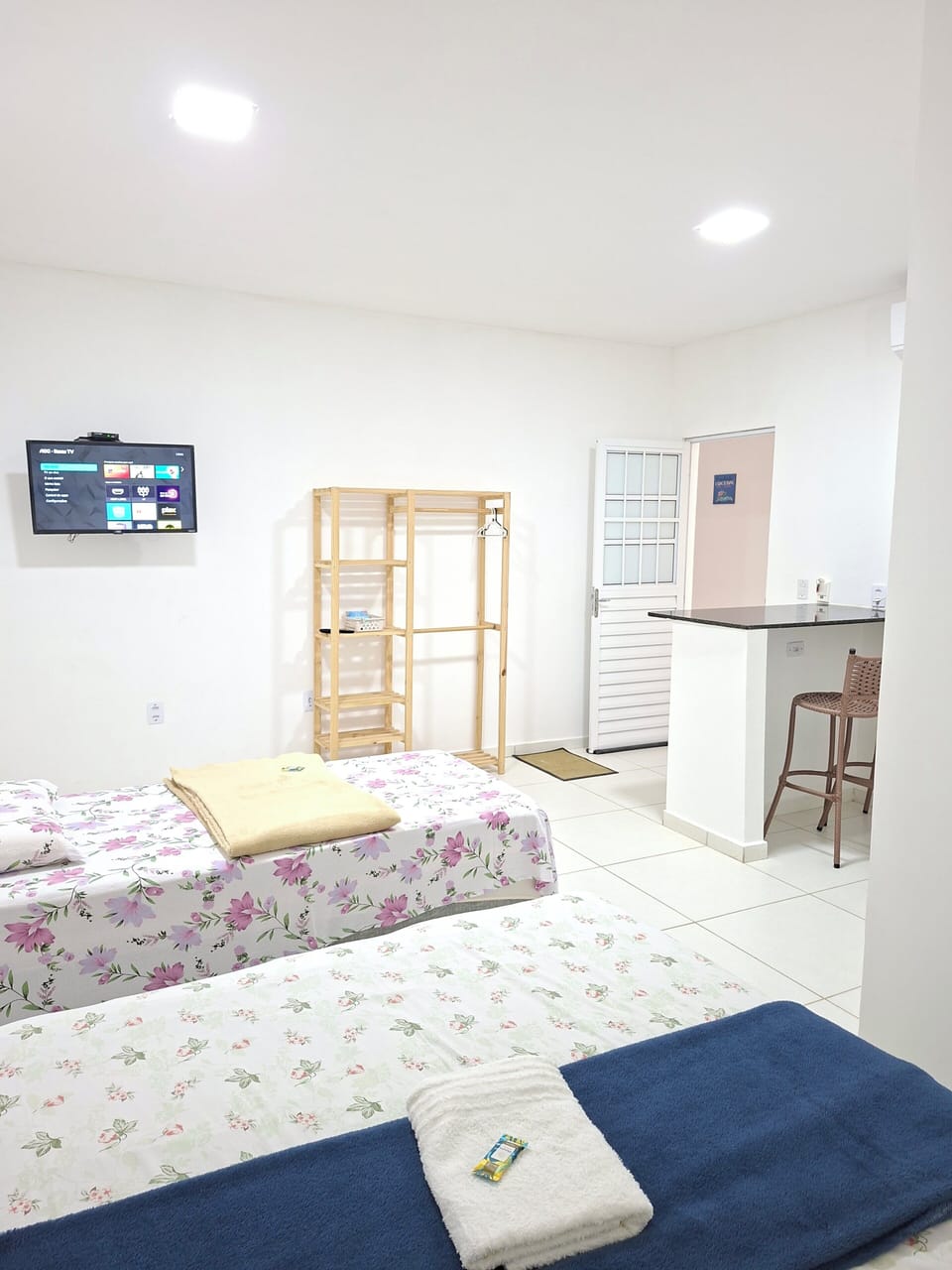 Classic Triple Room | Free WiFi, bed sheets