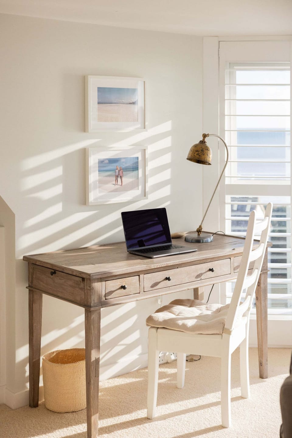 House | 6 bedrooms, desk, high-speed internet