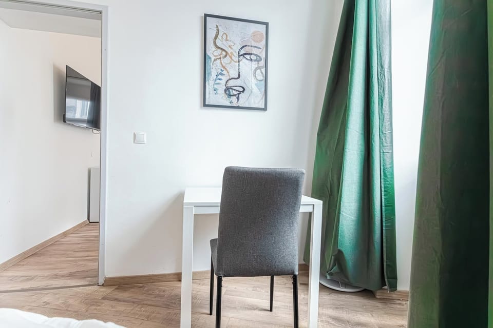 Basic Apartment | Iron/ironing board, free WiFi