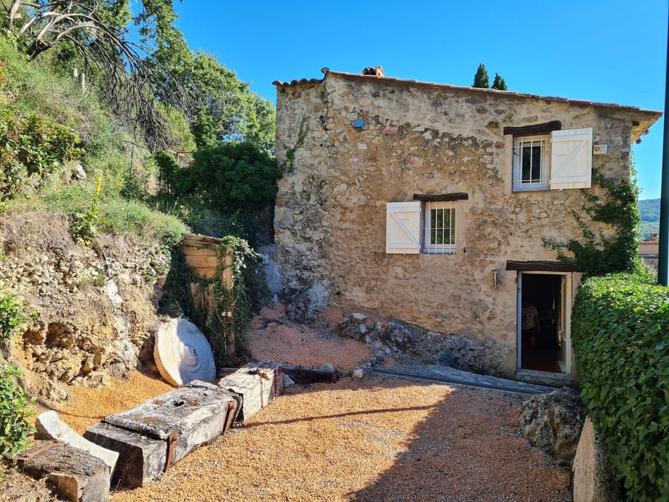 House | Exterior