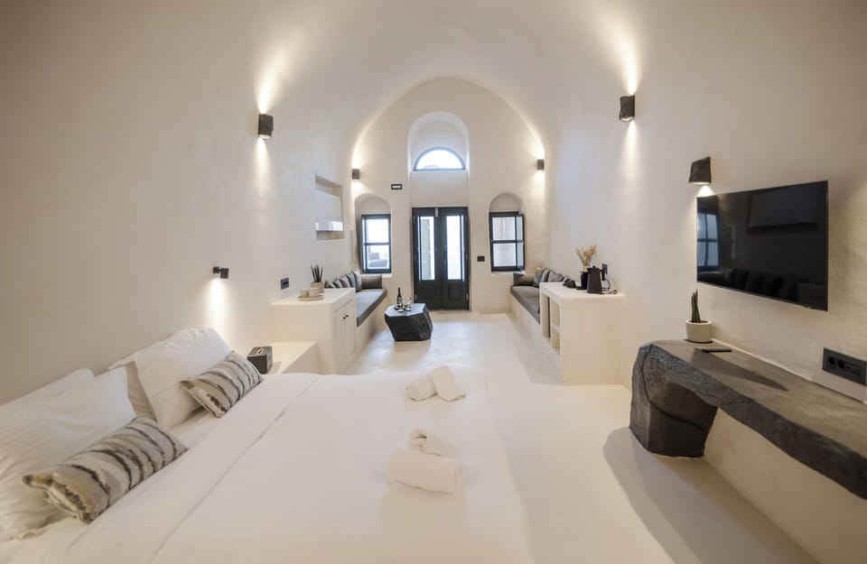 Aurelia Suite | Free WiFi, bed sheets