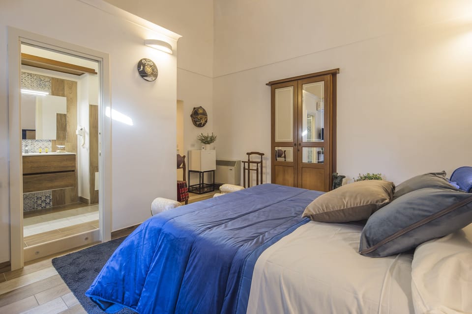 Deluxe Quadruple Room, Private Bathroom | WiFi (free)