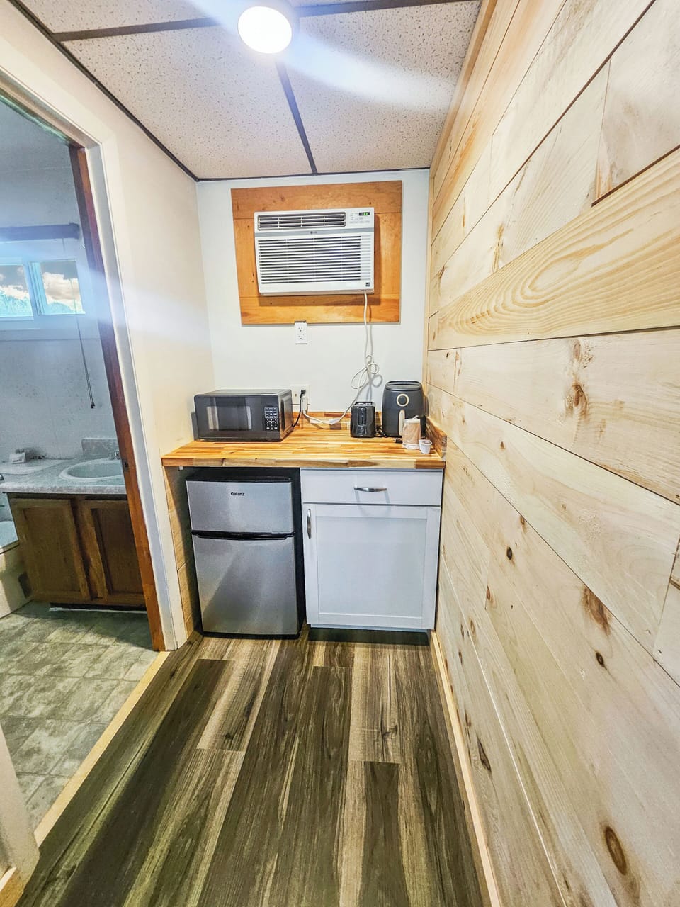 Comfort Double Room | Private kitchen