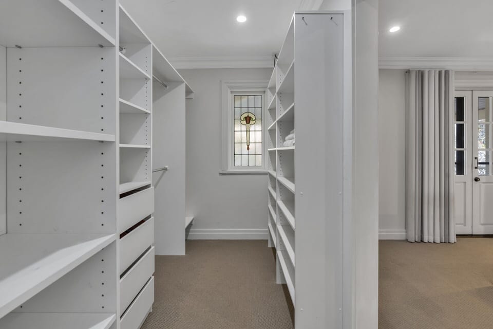 Apartment | 4 bedrooms, bed sheets
