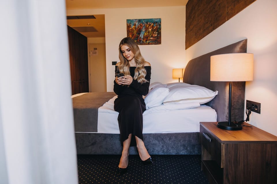 Deluxe Double or Twin Room, Balcony, Vineyard View | Premium bedding, minibar, in-room safe, desk