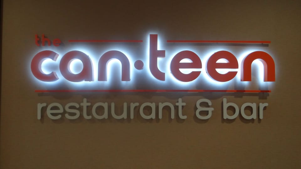 Breakfast, lunch, dinner served; American cuisine 