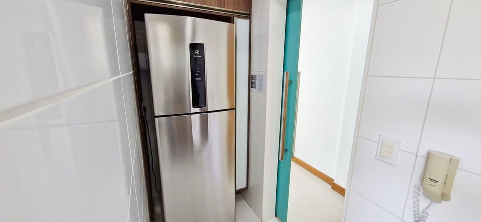 Basic Apartment | Private kitchen | Fridge, microwave, oven, stovetop