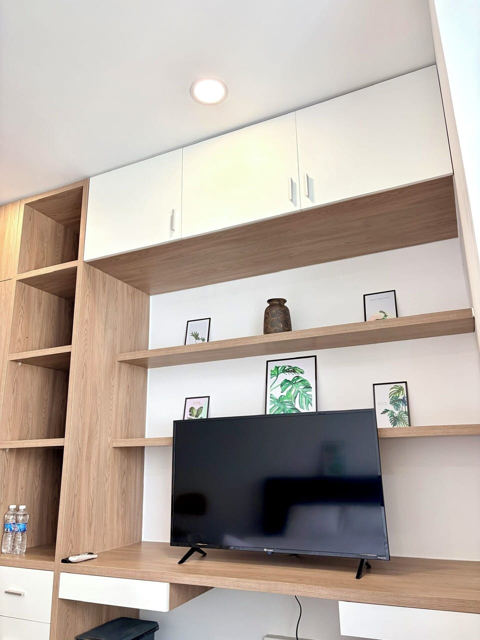 Deluxe Apartment, City View | Blackout drapes, free WiFi