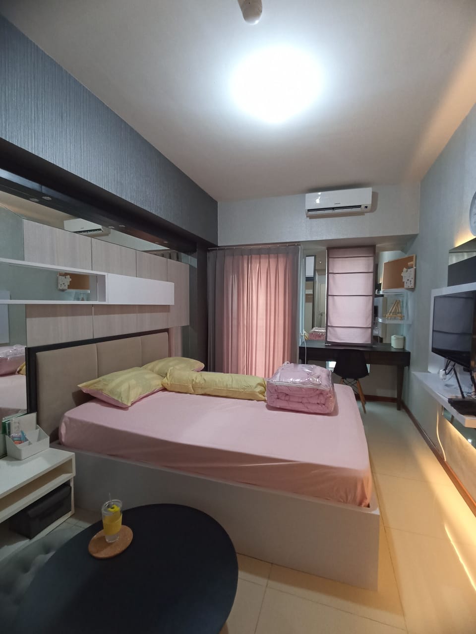 Basic Studio, Balcony, Bay View | Premium bedding, desk, laptop workspace, WiFi