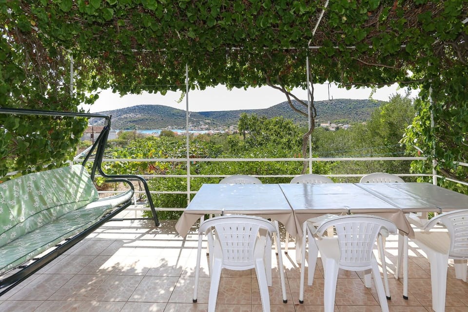House | Terrace/patio