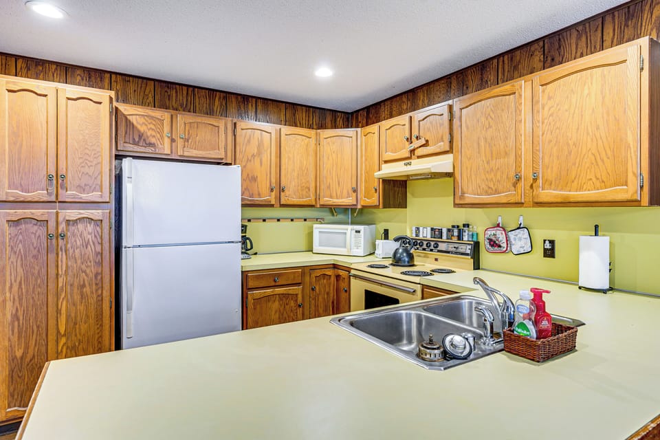 House (2 Bedrooms) | Interior