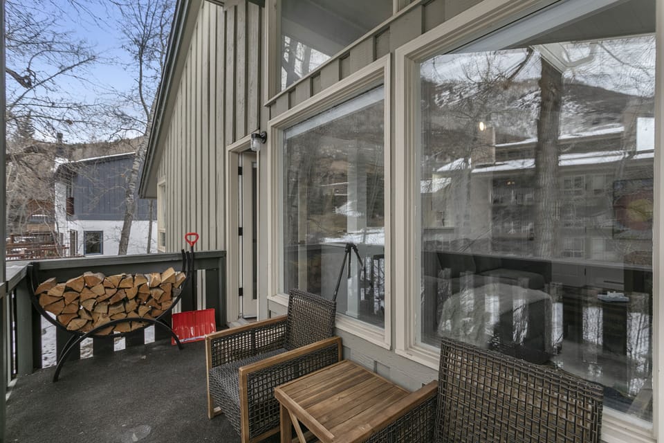 Condo, 3 Bedrooms | Property grounds