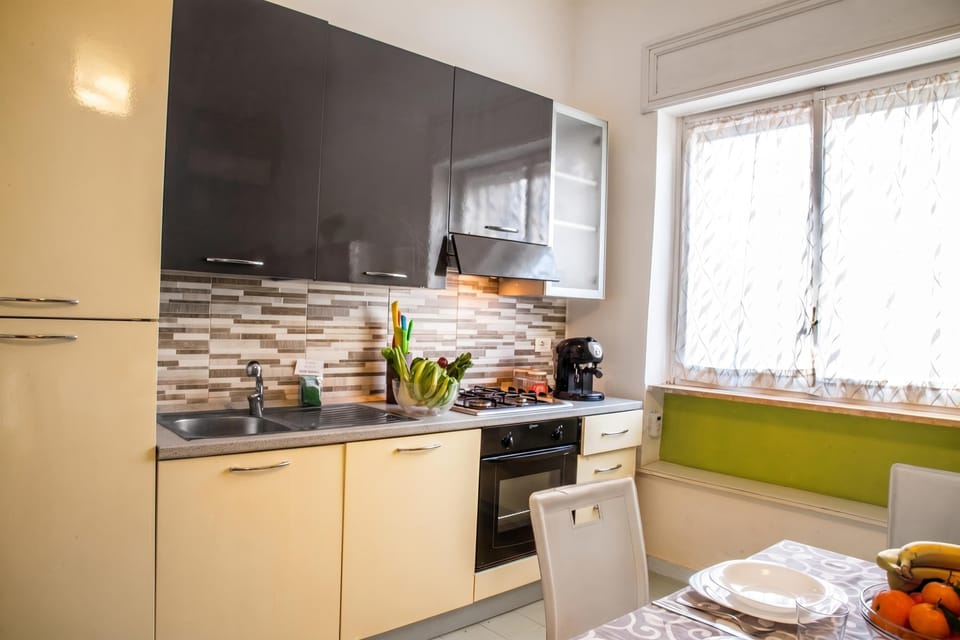 Standard Apartment, 2 Bedrooms, Balcony (Sunny Sea-View Terrace in Torre) | Private kitchen