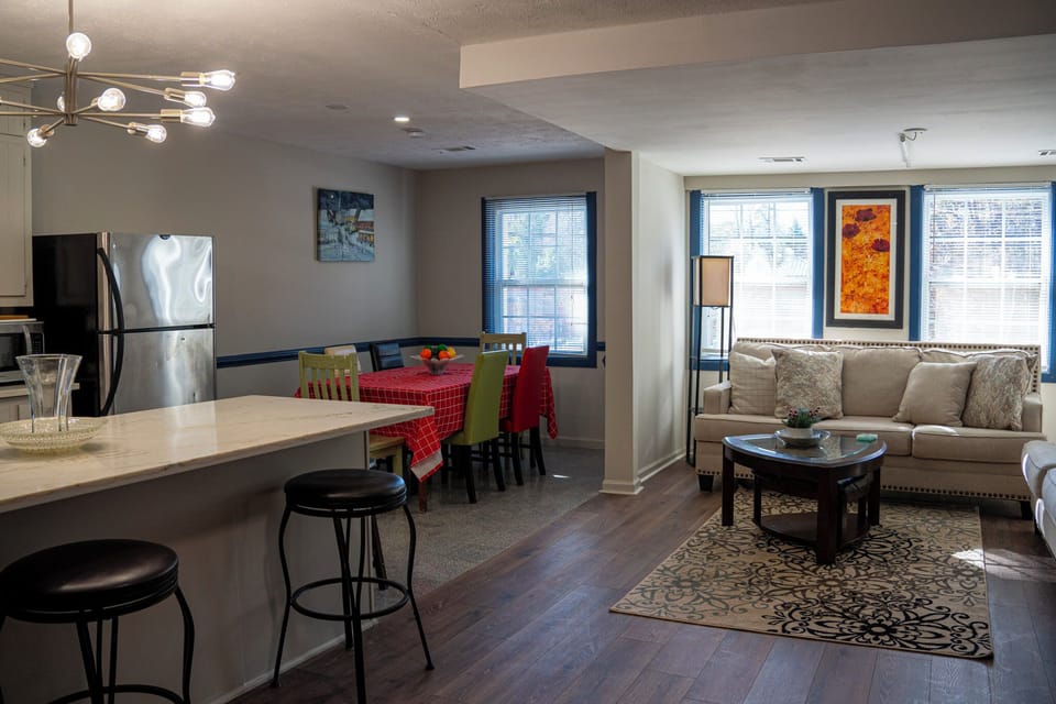 Apartment, 3 Bedrooms | Living area | Flat-screen TV