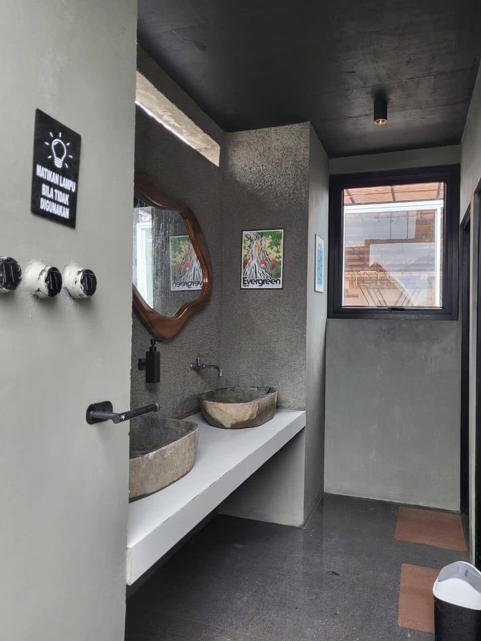 Standard Tent, 1 Queen Bed | Shared bathroom