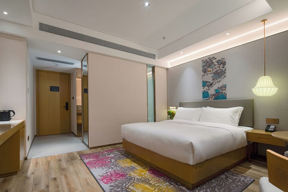 Superior Double Room, City View | Laptop workspace, WiFi (free)