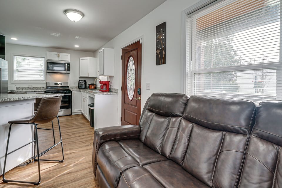 House (2 Bedrooms) | Interior