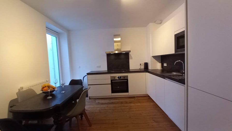 Apartment, 1 Bedroom, Balcony | Interior