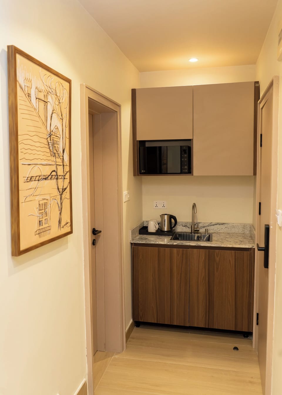 Mini-fridge, dishwasher
