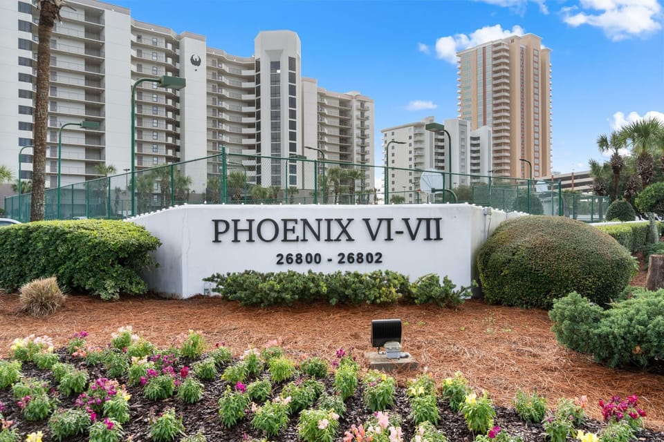 Condo, Multiple Beds (Phoenix 6 011) | Property grounds