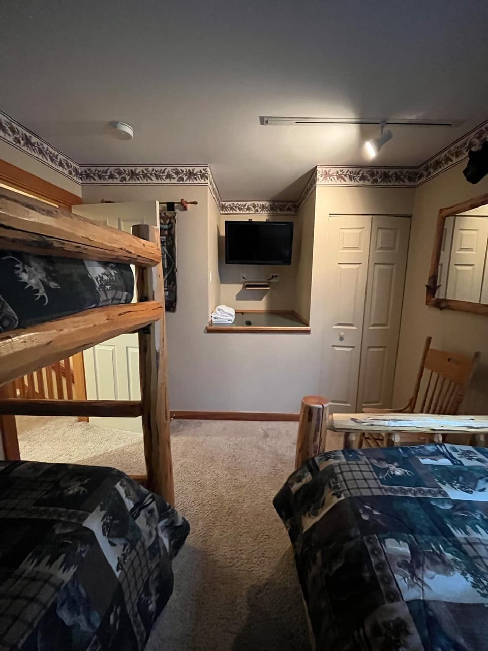 Townhome, Multiple Beds, Patio, Mountain View (2 Br: Camp 4 #7) | 2 bedrooms, individually decorated, individually furnished, bed sheets