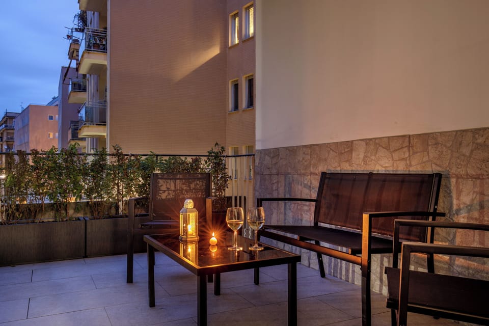 Standard Double Room, 1 King Bed | Terrace/patio