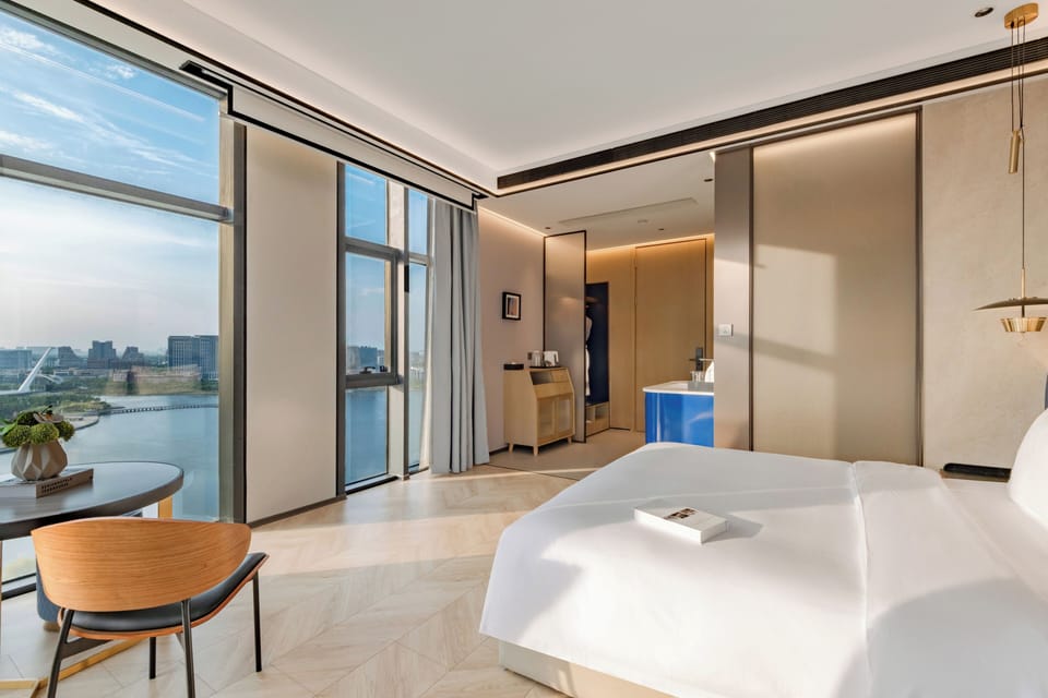 Panoramic Double Room | Desk, laptop workspace, blackout drapes, soundproofing