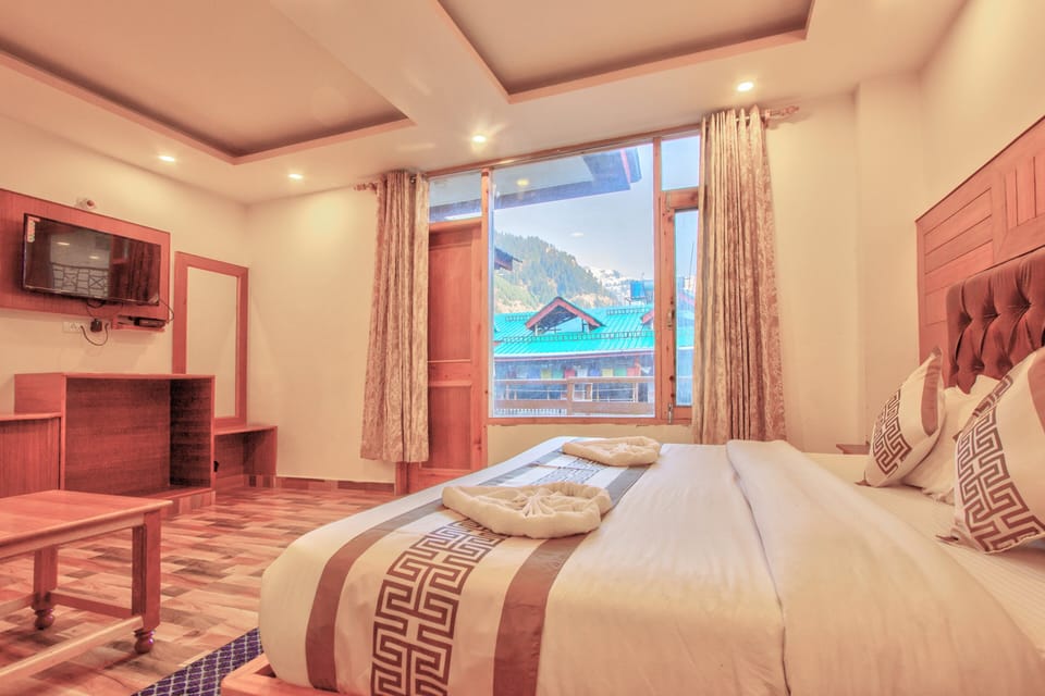 Family Single Room | Free WiFi, bed sheets