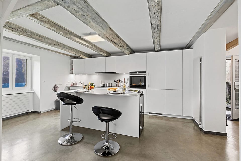 Family Apartment, 3 Bedrooms, 2 Bathrooms, Mountainside (Casa la Tortue 2 Scaiano) | Private kitchen