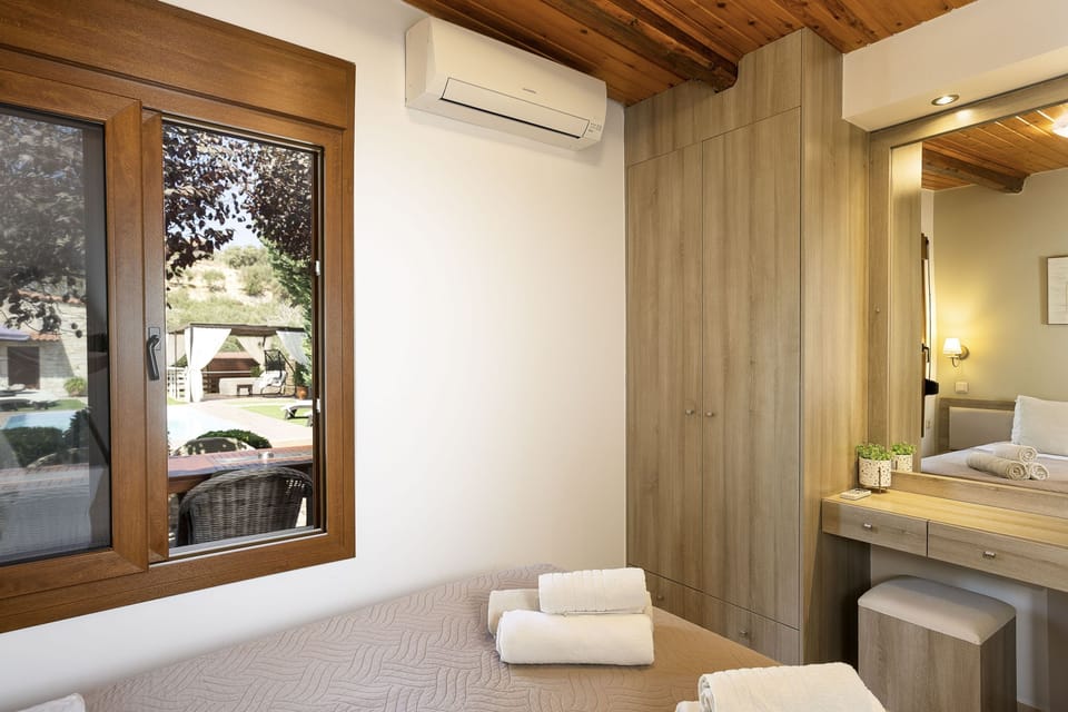 House, Smoking | 3 bedrooms