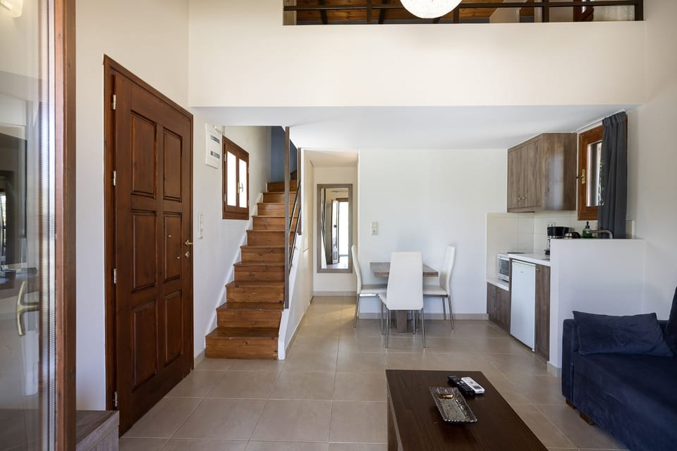 House, Smoking | 3 bedrooms