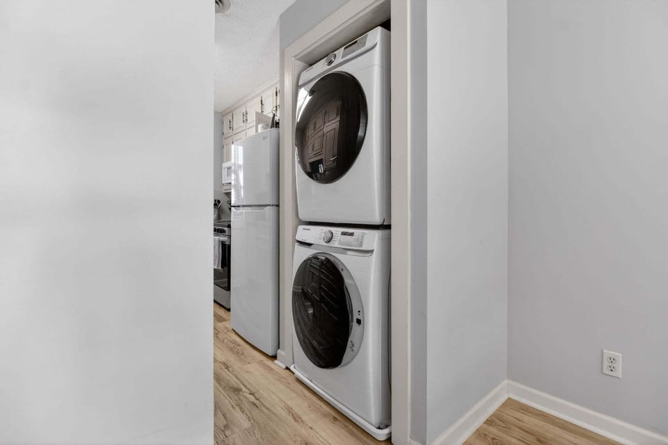Condo, 2 Bedrooms | Interior