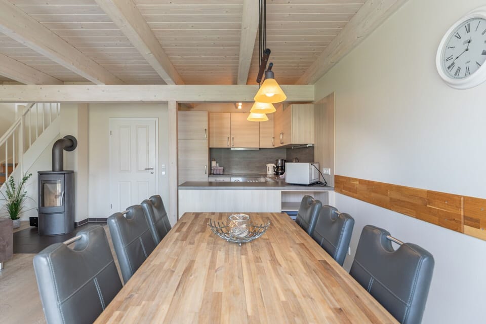 House | Dining